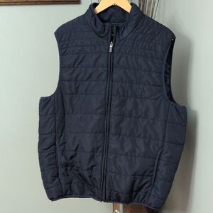 Chaps Men's Navy Quilted Puffer Vest with Bag